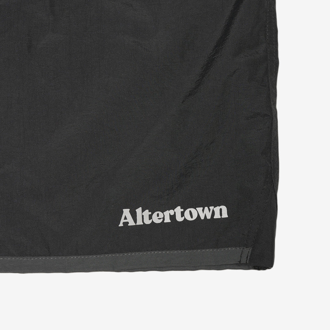 ALTERTOWN - NYLAC SHORTS (BLACK)